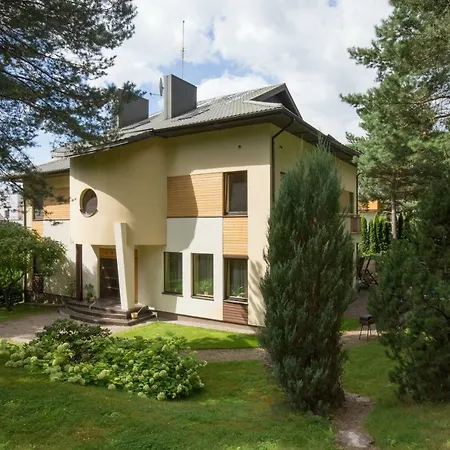 Laura * Вильнюс